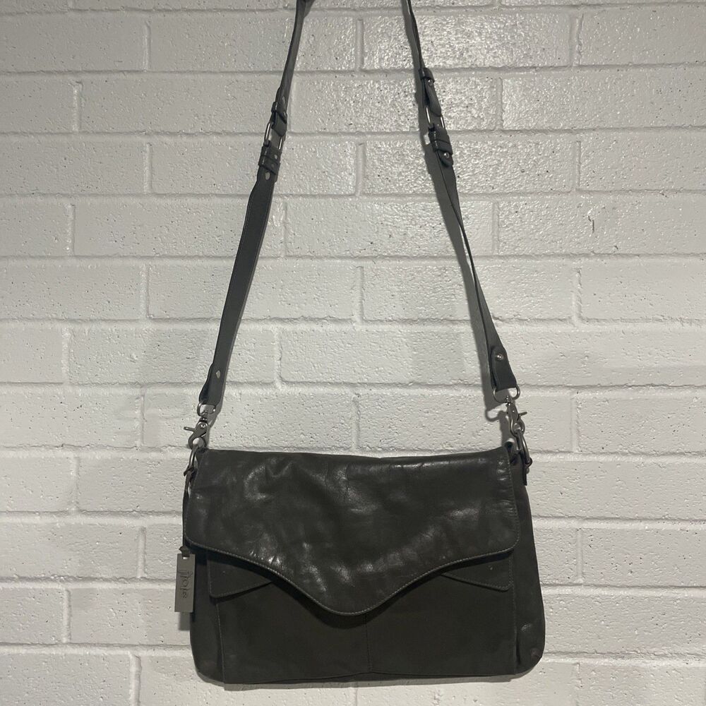JTote Olive Distressed Leather Laptop Computer Made Brazil Work Career Bag